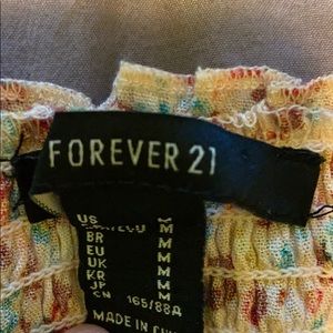 Floral crop top W/ straps